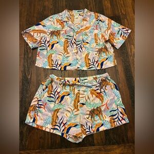 Cynthia Rowley 2 piece pajama set